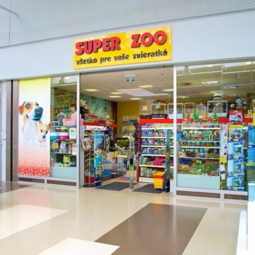 SUPER ZOO