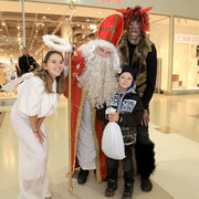 Mikuláš v oc galéria nitra - 0N2A0642